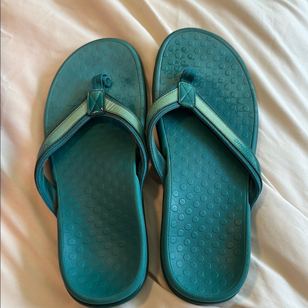 Vionic Women’s Tide II Teal Ombré Sandals Size 10M